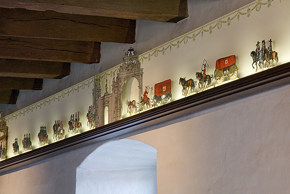 Picture: Moving depiction of the emperor's entry above the windows