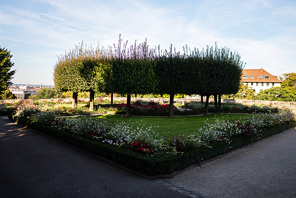 Picture: Castle Gardens