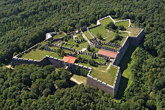 External link to the Rothenberg Fortress Ruins