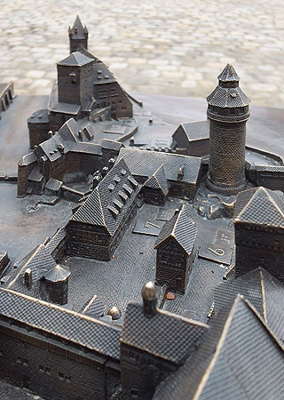 Picture: Tactile model of the Imperial Castle